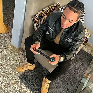 Meet your Posher, Manuel